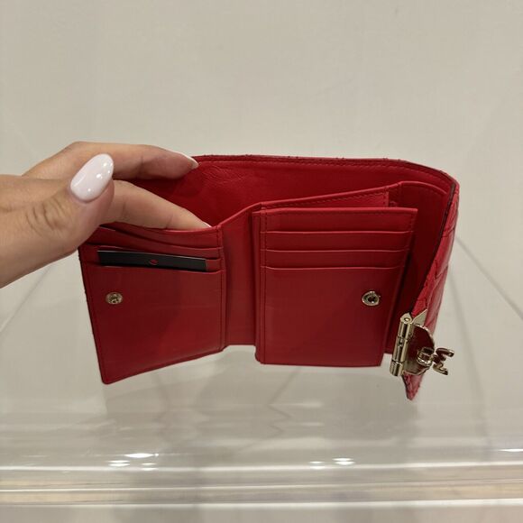 *Authentic* MCM Small Tri Fold Wallet in Red w/Gold HW in Excellent Condition - Picture 10 of 12
